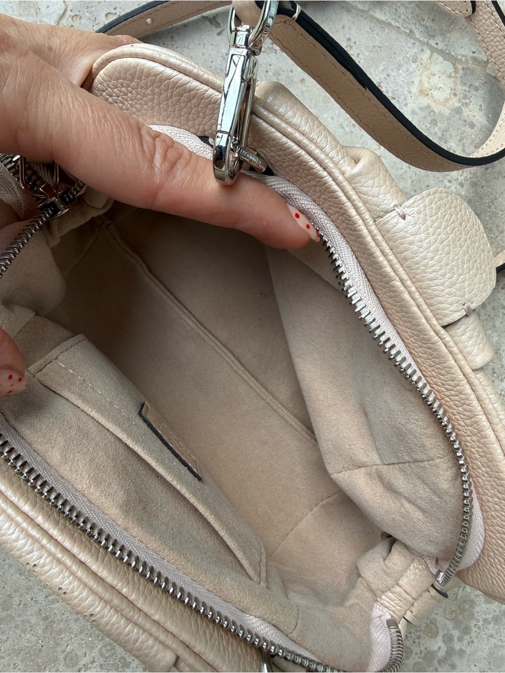 Louis Vuitton Pale Blush Perforated Monogram Clutch - Picture 4 of 7